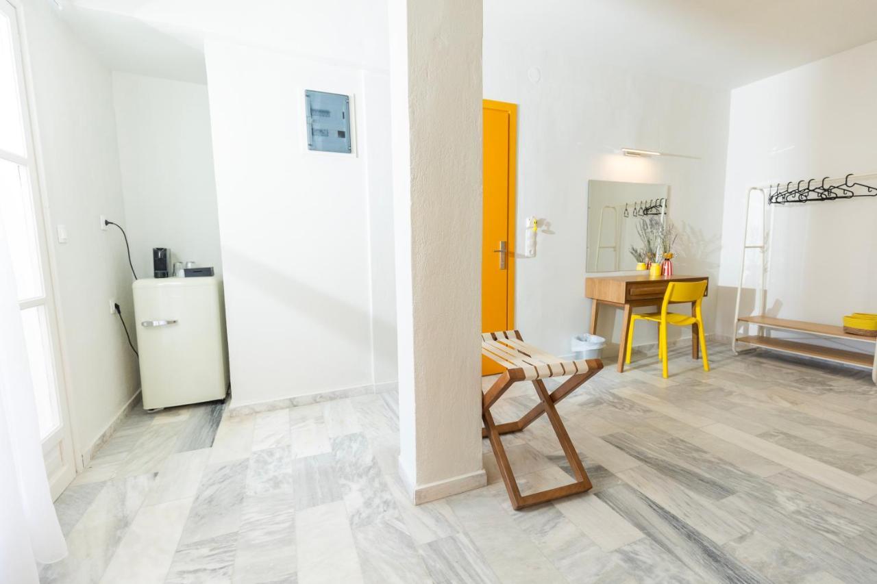 Mondrian Guest House Skiathos-stad Buitenkant foto