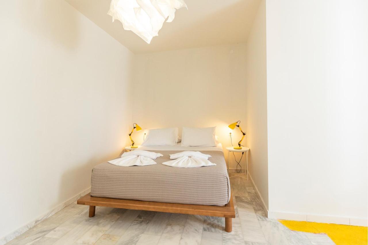 Mondrian Guest House Skiathos-stad Buitenkant foto