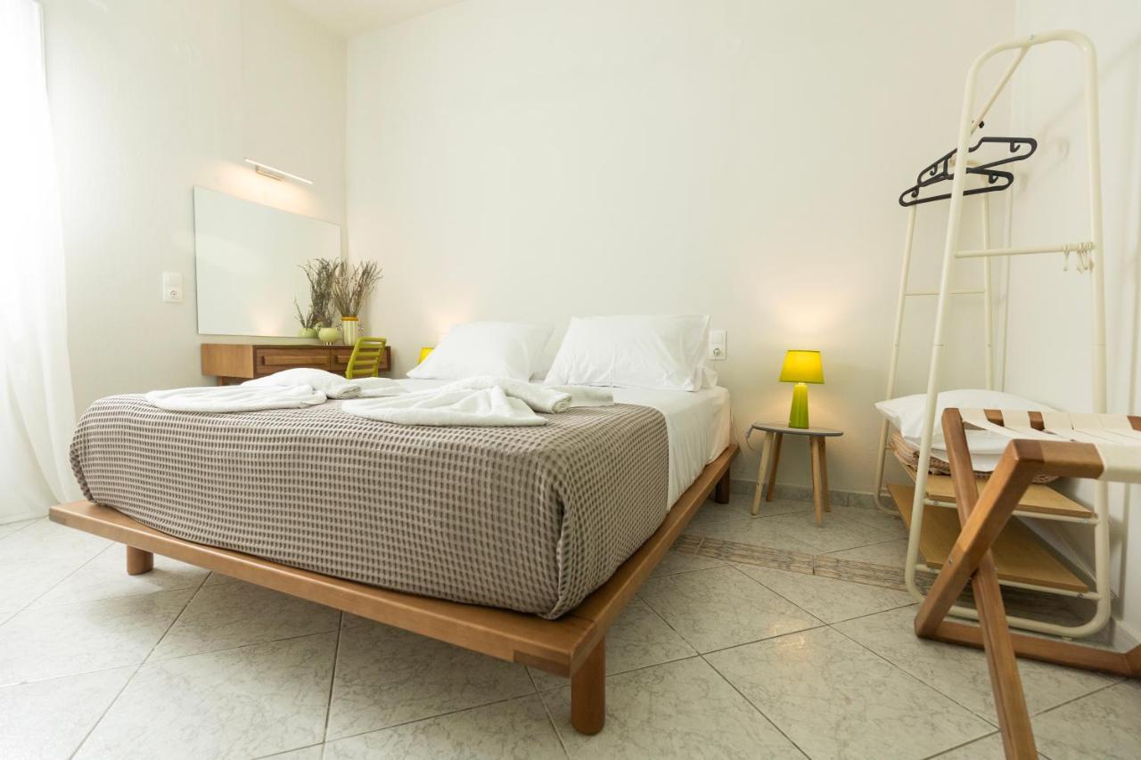 Mondrian Guest House Skiathos-stad Buitenkant foto