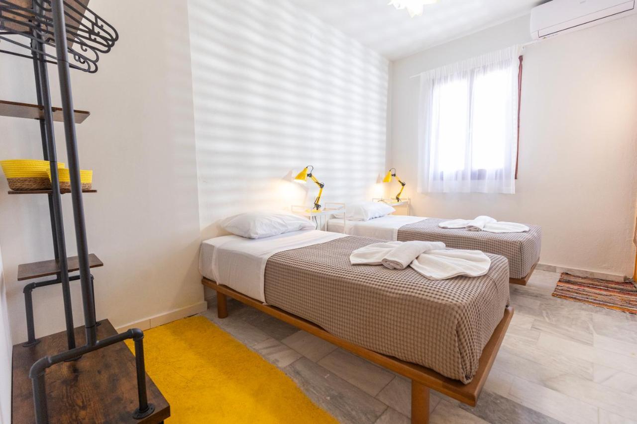 Mondrian Guest House Skiathos-stad Buitenkant foto