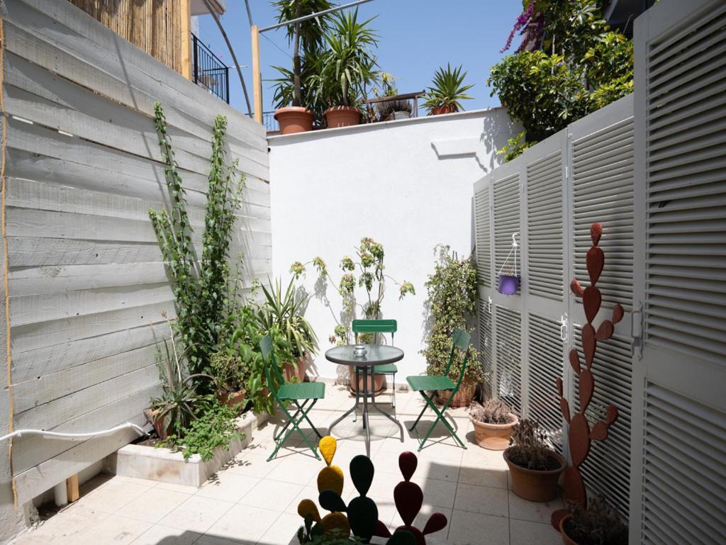 Mondrian Guest House Skiathos-stad Buitenkant foto